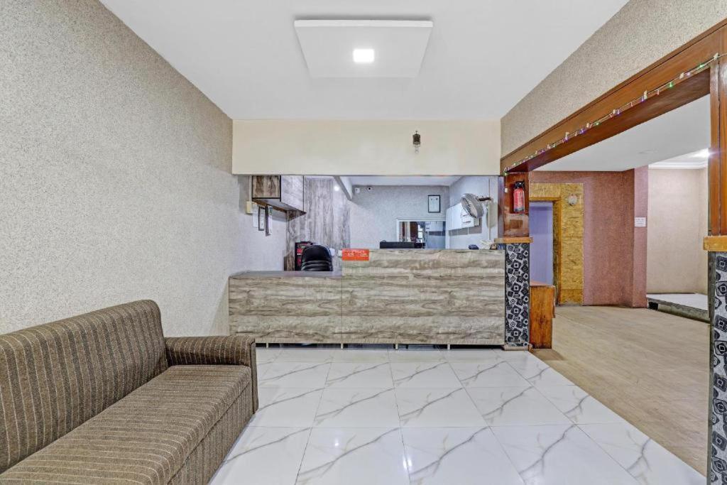 Hotel Mayura, Ankleshwar Exteriér fotografie